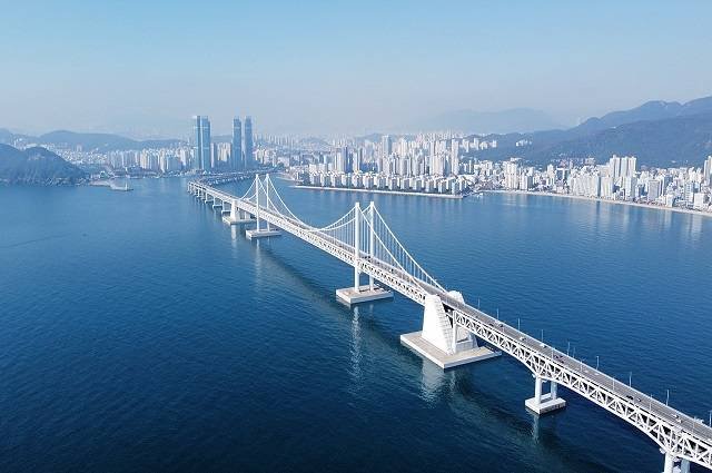 Cheap flights to Busan