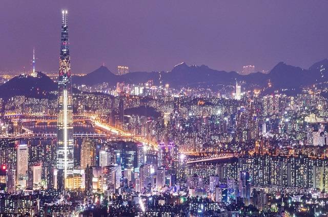 Cheap flights to Seoul
